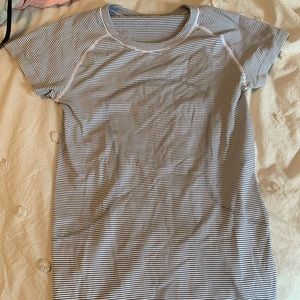 Lululemon Swiftly Short Sleeve Crew